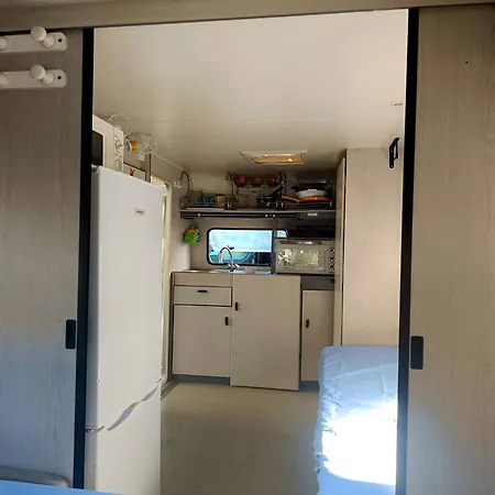 Caravane 3 Personnes Luxe Eau Chaude Et Wc *